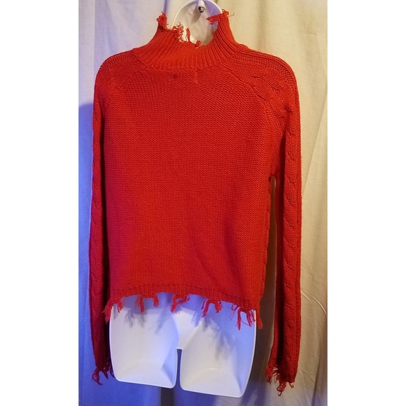 Poof‎ Apparel Women's Sweater Red Turtleneck With Fringe, Sz M Cable Knit - Picture 2 of 3